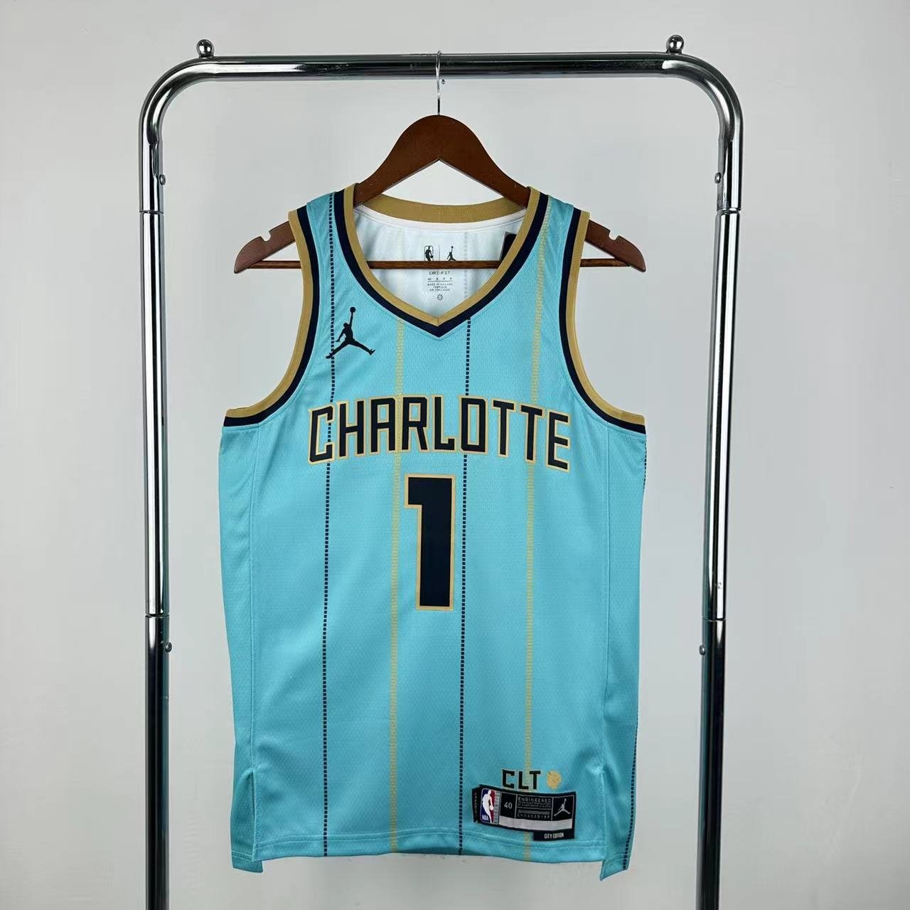 25th Season Hornets City Edition No. 1 Ball - Image 3