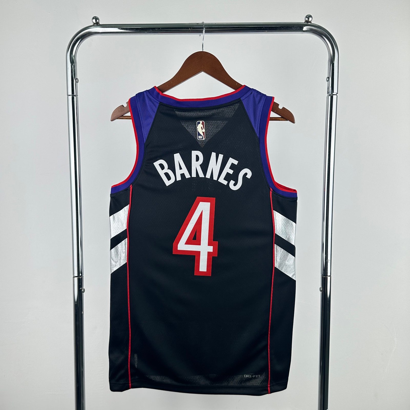 25th Season Raptors Retro No. 4 Barnes - Image 8