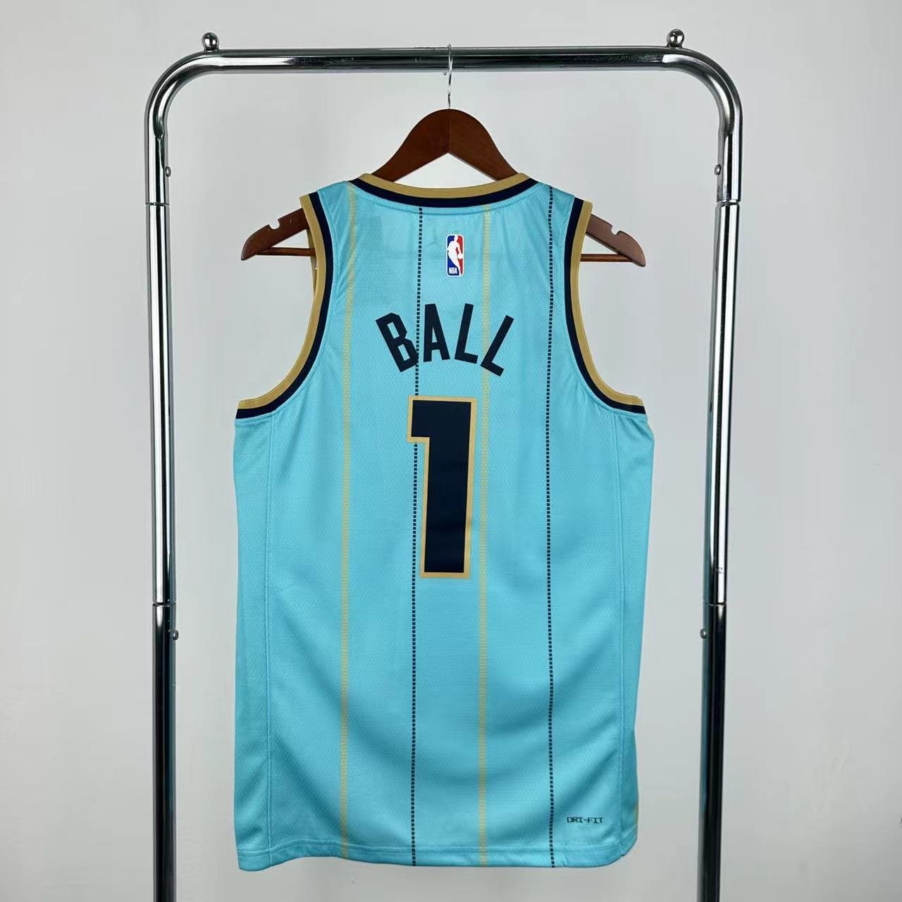 25th Season Hornets City Edition No. 1 Ball - Image 9