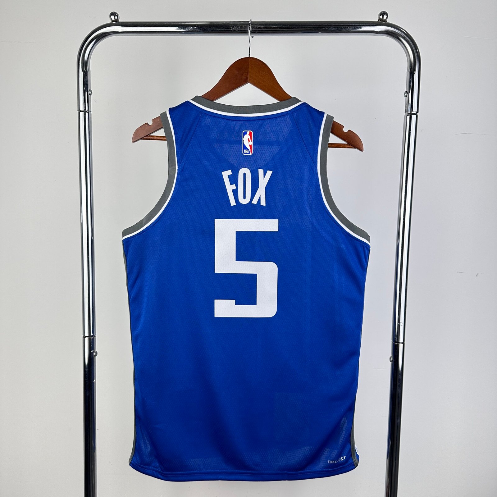 24th Season | Sacramento Kings | City Edition | No. 5 | De'Aaron Fox - Image 5